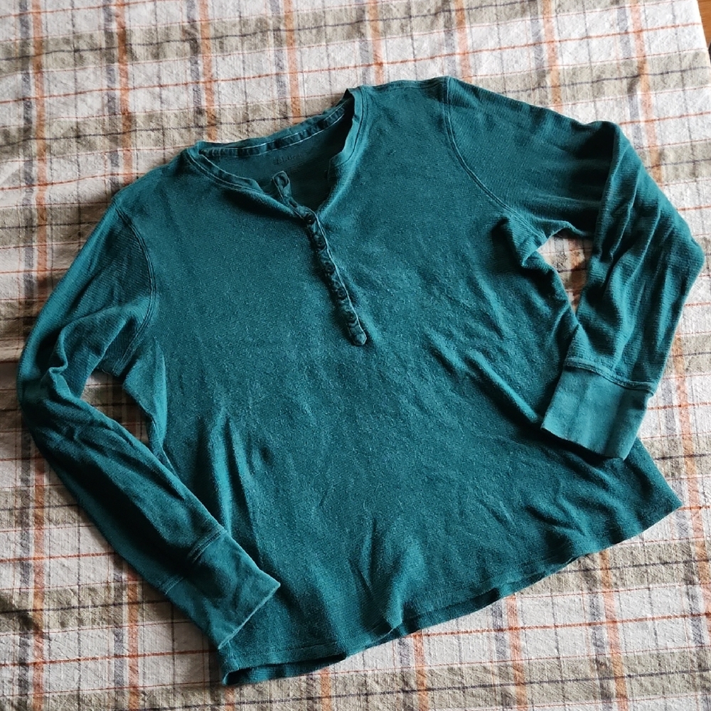 L.L. Bean Emerald Green 100% Cotton Long Sleeve Shirt